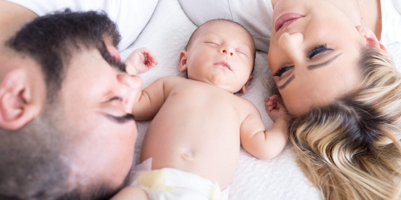 6 simple ways to keep your baby healthy and happy